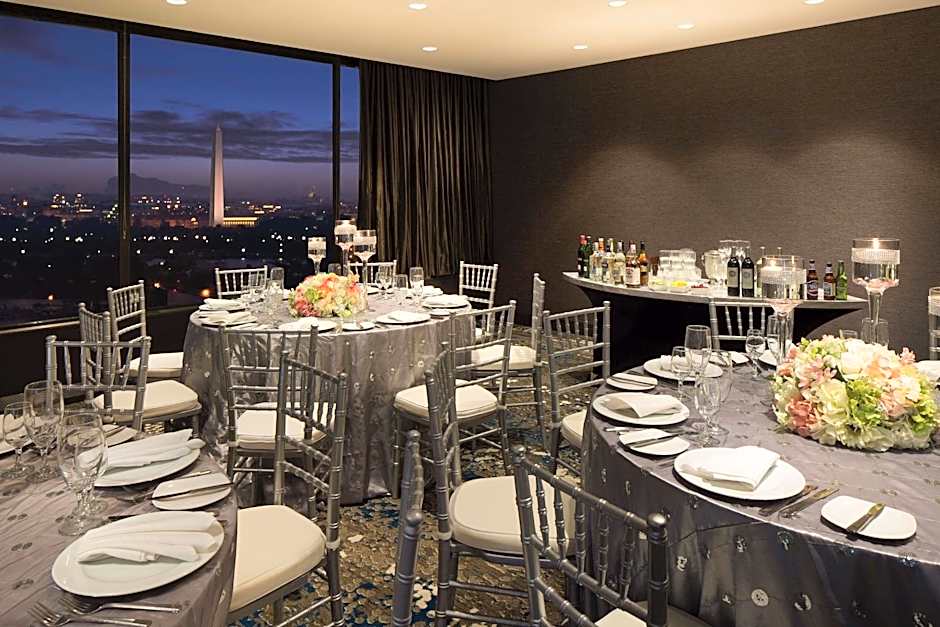 DoubleTree By Hilton Hotel Washington DC - Crystal City