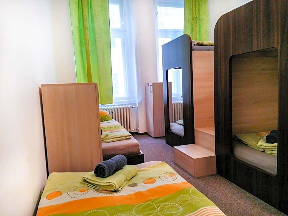 Hostel Vodna 1