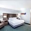 La Quinta Inn & Suites by Wyndham Dallas - Duncanville