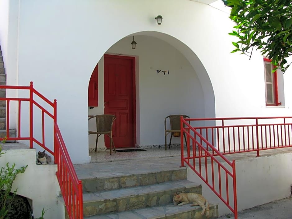 Anna Rooms & Studios