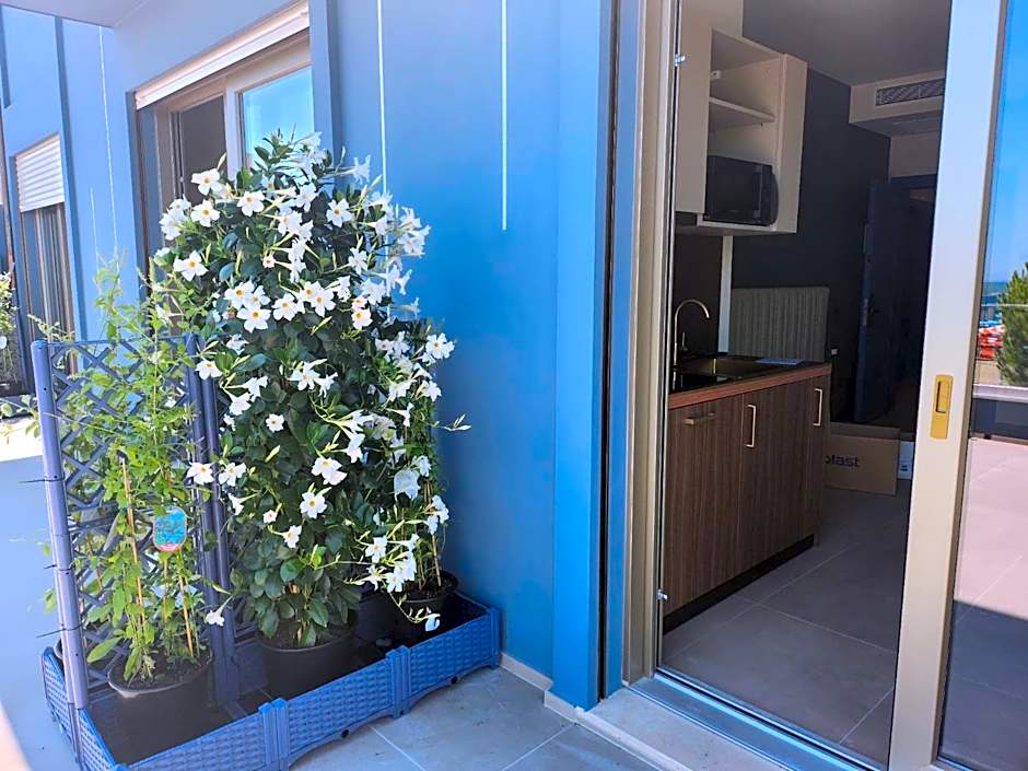 ELISABETTA Frontemare