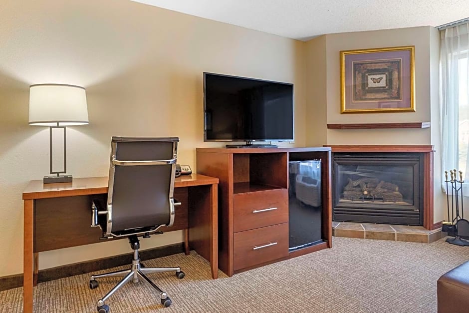 Comfort Suites Grandville