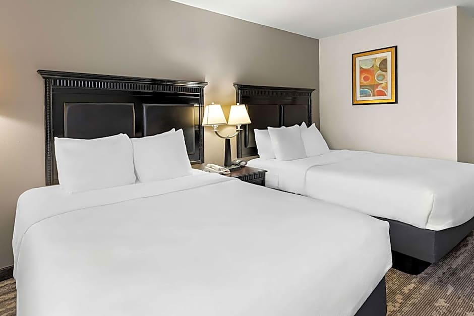 Best Western Saluki Inn