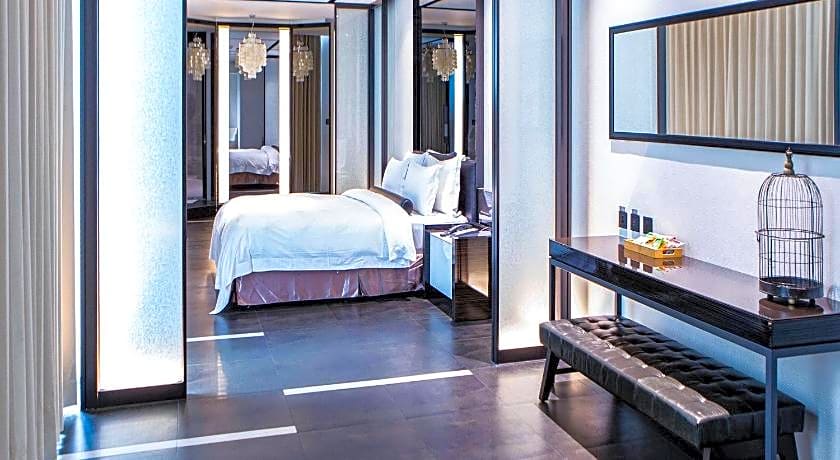 All-Ur Chain Boutique Motel