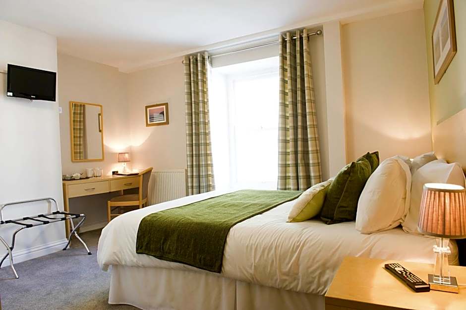 Rose and Crown Hotel