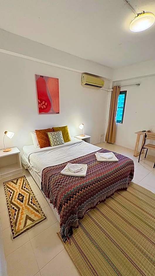 Holiday House Kata & Karon Phuket Hotel