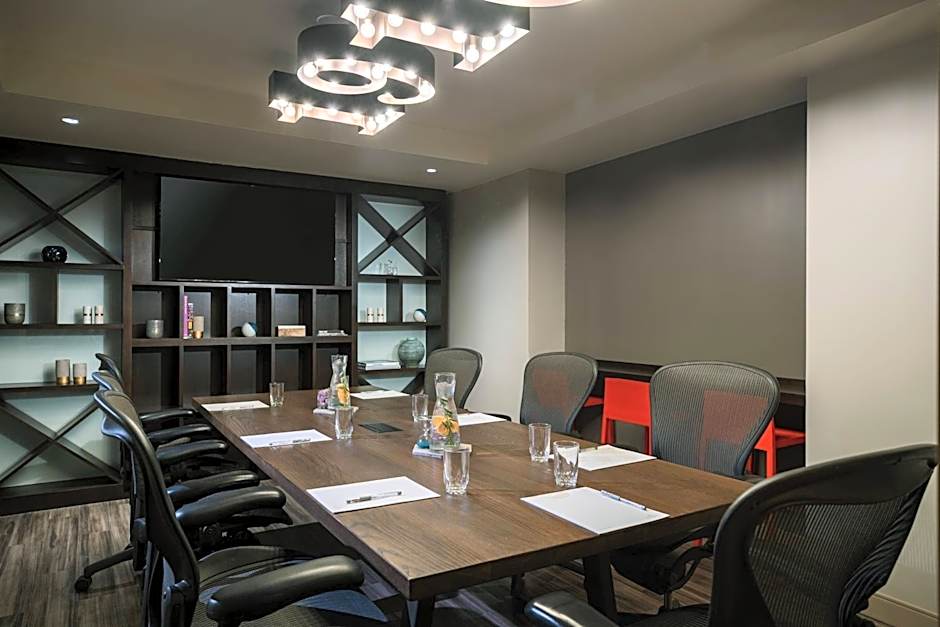 Renaissance Philadelphia Downtown Hotel