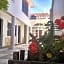 La Tozi Hotel