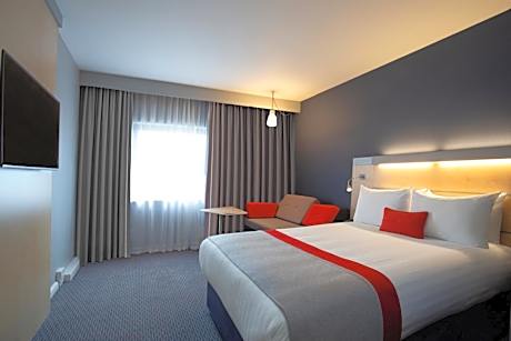 Standard Double Room with Free Hot Breakfast