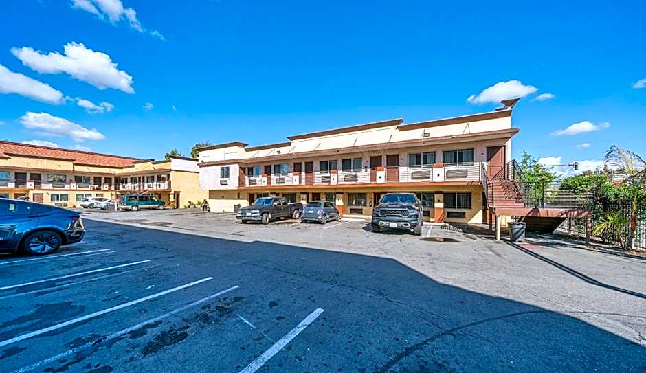 Starlight Inn South El Monte