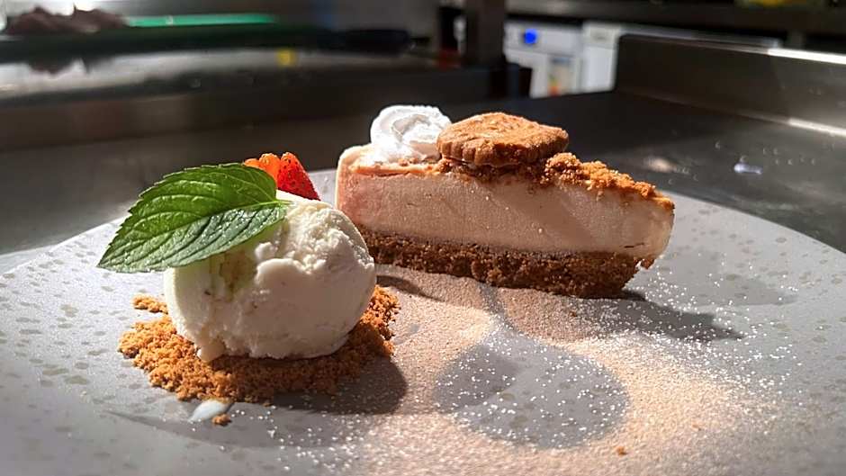 The Avenue Hotel Ltd