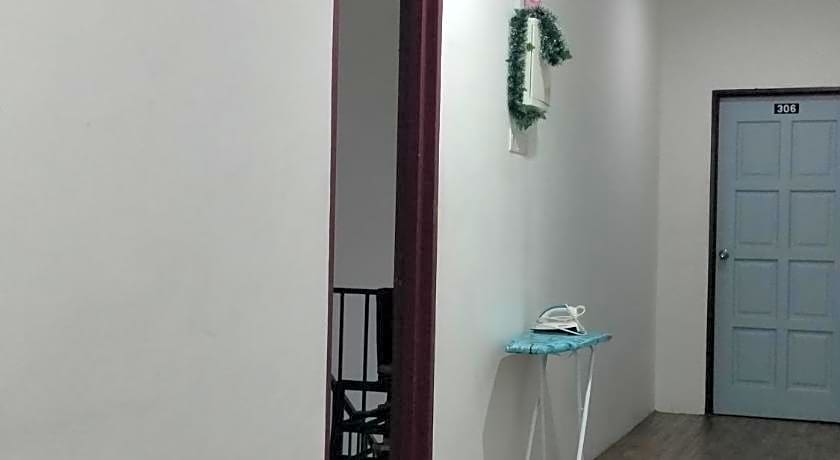 BENUTHOMESTAY