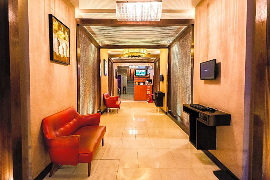 Bally Suite Silom – Bangkok, NY