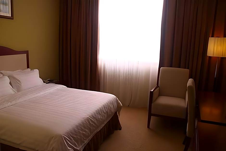 Gaya Centre Hotel