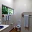 Hotel & Suites Oasis Bacalar