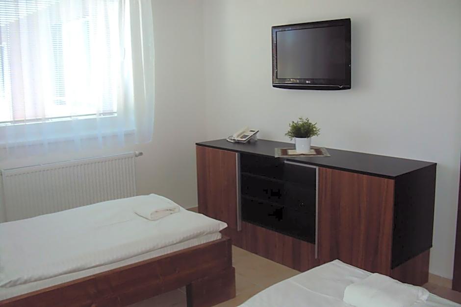 Motel Senec