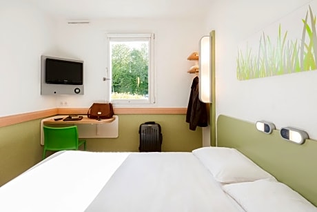 Double Room  (2 Adults)