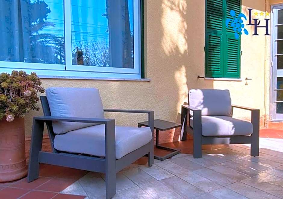 Hotel Lora RDA Luxury