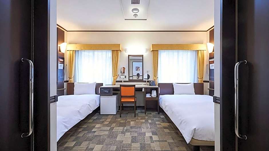 Toyoko Inn Kintetsu Yokkaichi eki Kita guchi