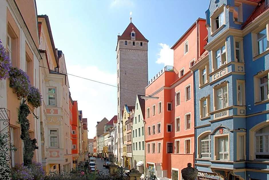 Hotel Orphee - Großes Haus