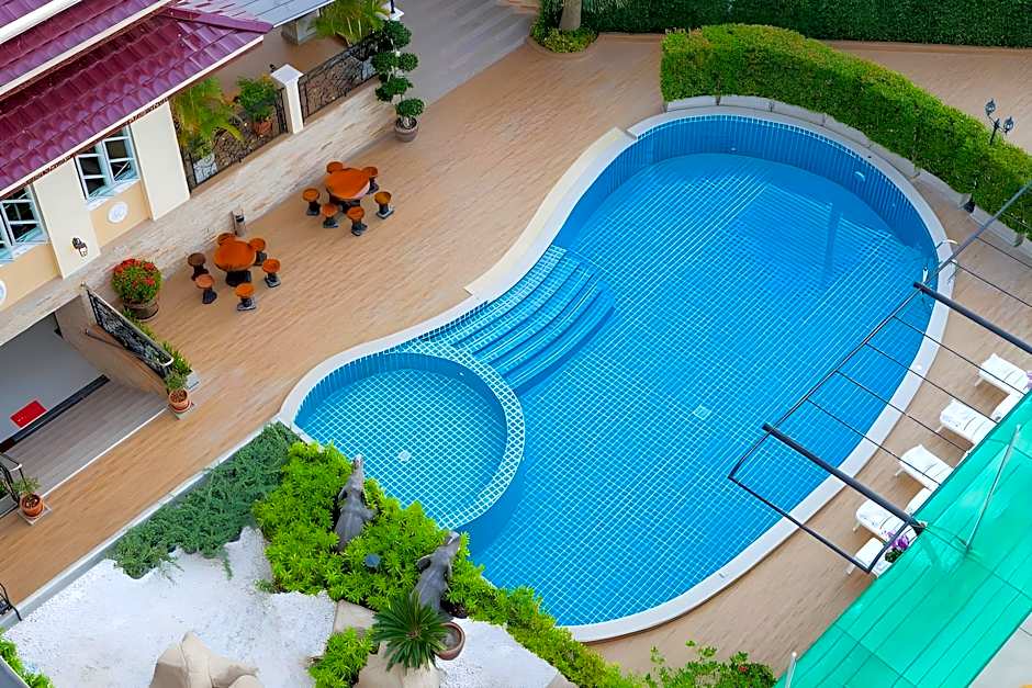 ROYAL GRAND PATTAYA