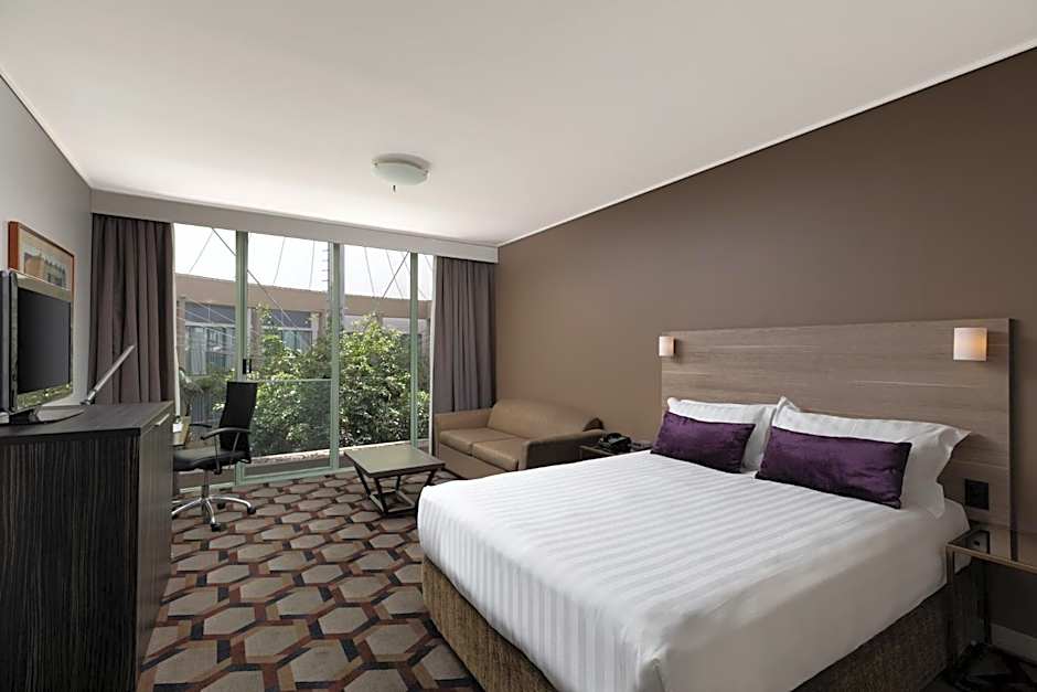 Rydges Capital Hill Canberra