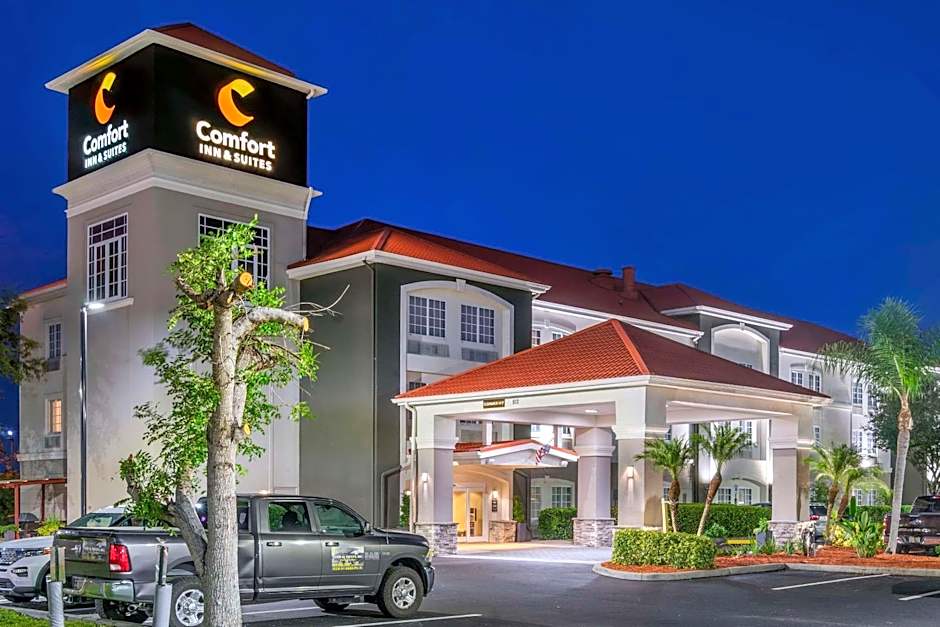 Comfort Inn & Suites