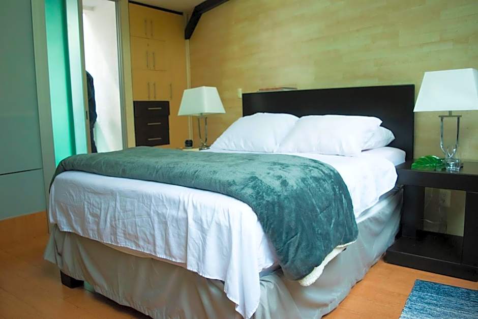 Giakor Suites - Gran Jardín