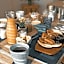 Outlander Boutique B&B ONLY ADULT Delux Room