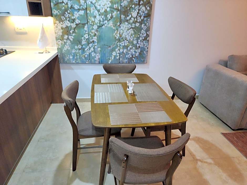 Preatoni Tower - JLT by Golden Casa