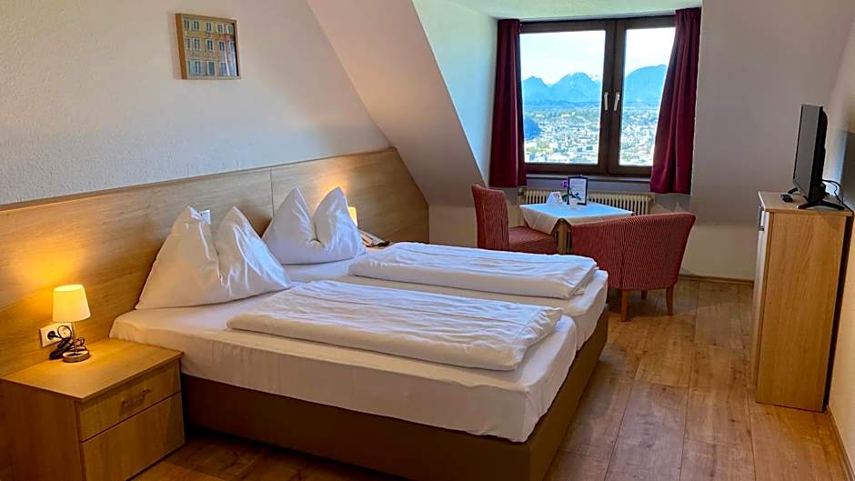 Hotel Schöne Aussicht