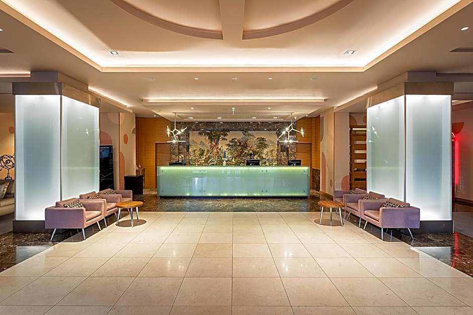 Pestana Chelsea Bridge Hotel & SPA