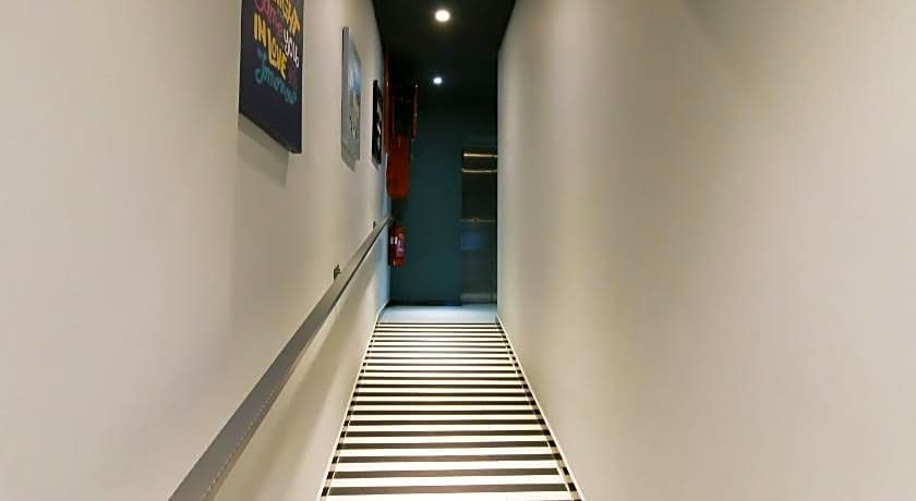 Hotel 99 - Sri Petaling @ Bukit Jalil