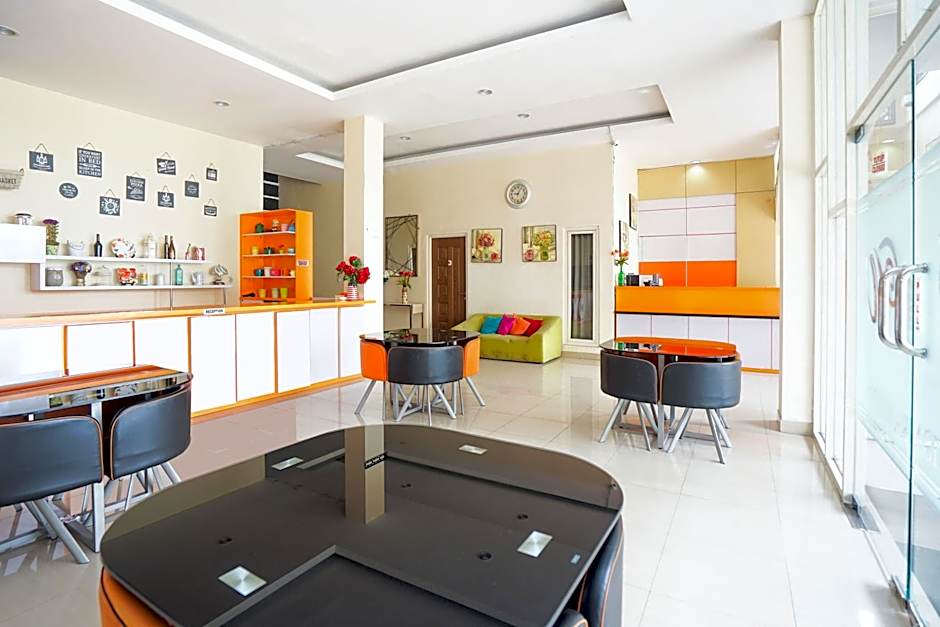 Pratisarawirya Guesthouse by ecommerceloka