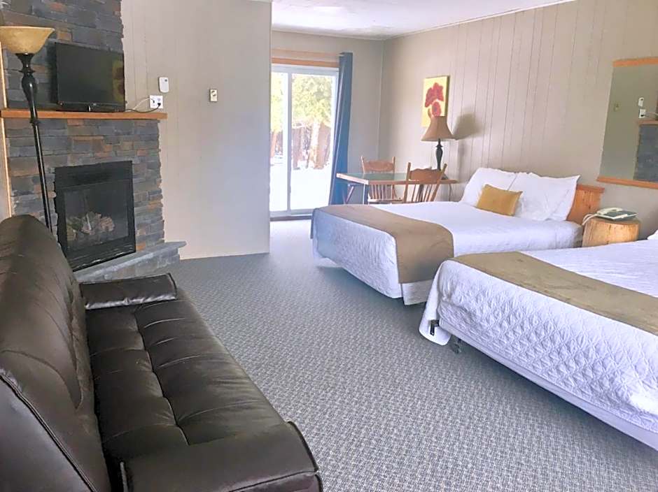 The Spirit Rock Outpost & Lodge