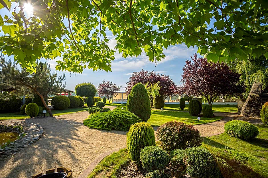 The Amber Business & Spa Hotel