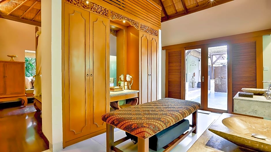 DISINI Luxury Spa Villa