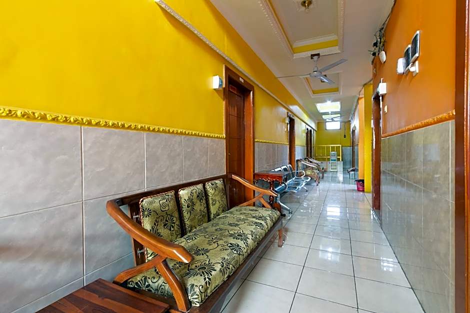 Homestay Gayatri Sawojajar near Univ Negeri Malang Kampus 2 Mitra RedDoorz