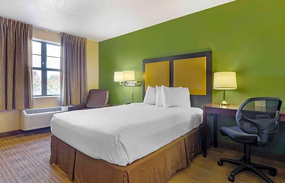 Extended Stay America Suites - Lynchburg - University Blvd.