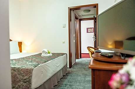 Economy Single Room