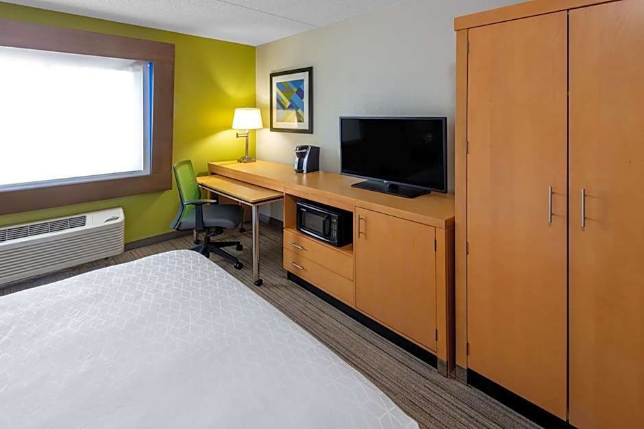 Holiday Inn Express Wheat Ridge-Denver West Hotel By IHG