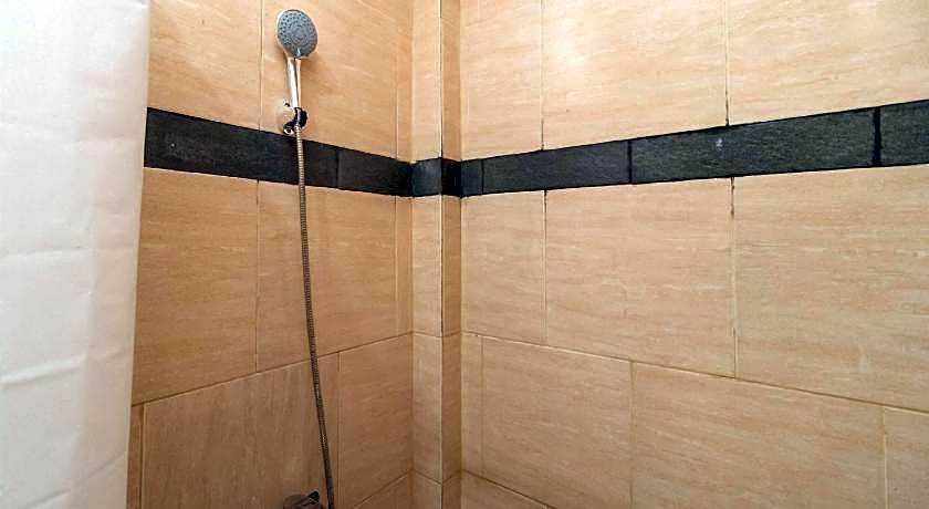 RedDoorz @ Jalan Srikandi Pekanbaru