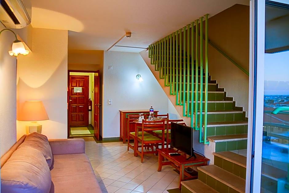 Ourabay Hotel Apartamento - Art & Holidays