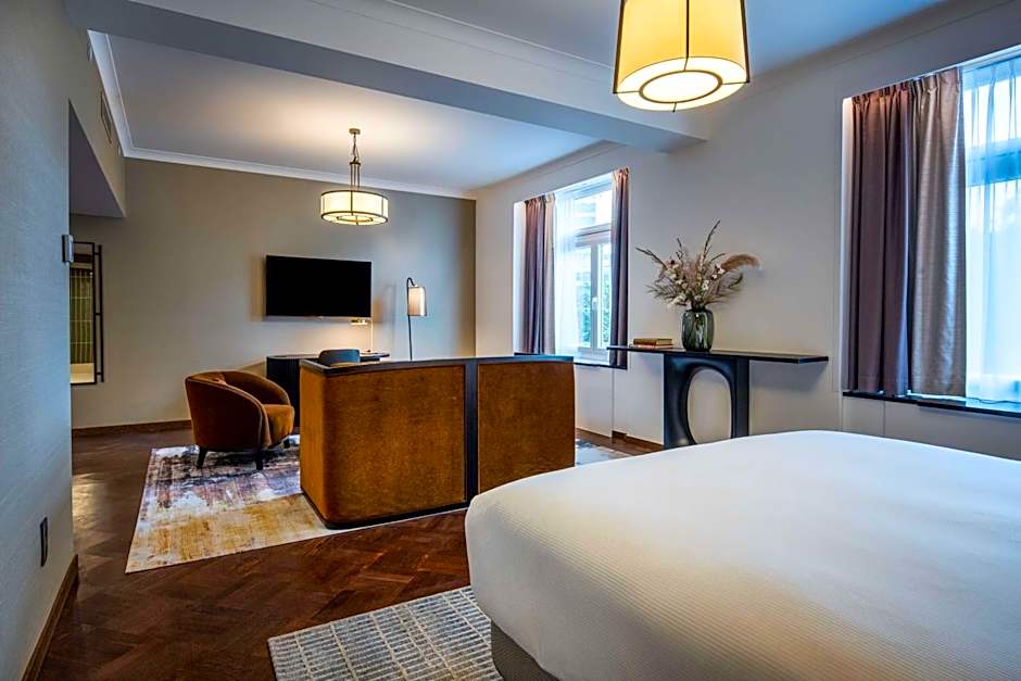 DoubleTree By Hilton Brussels City