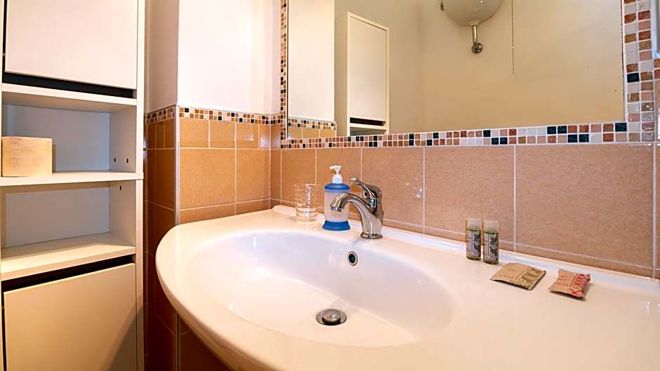 B&B Juighissa Leonora
