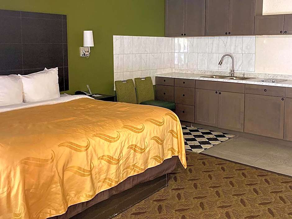 Quality Inn Roanoke-Tanglewood