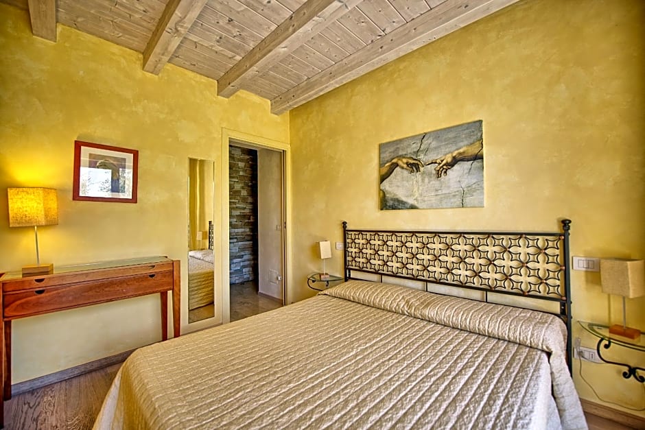Villa Casa Lucia by PosarelliVillas