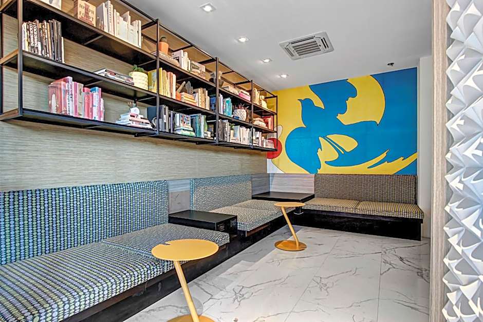 Mahala - 21 and Over - A Town & Desert Boutique Hotel