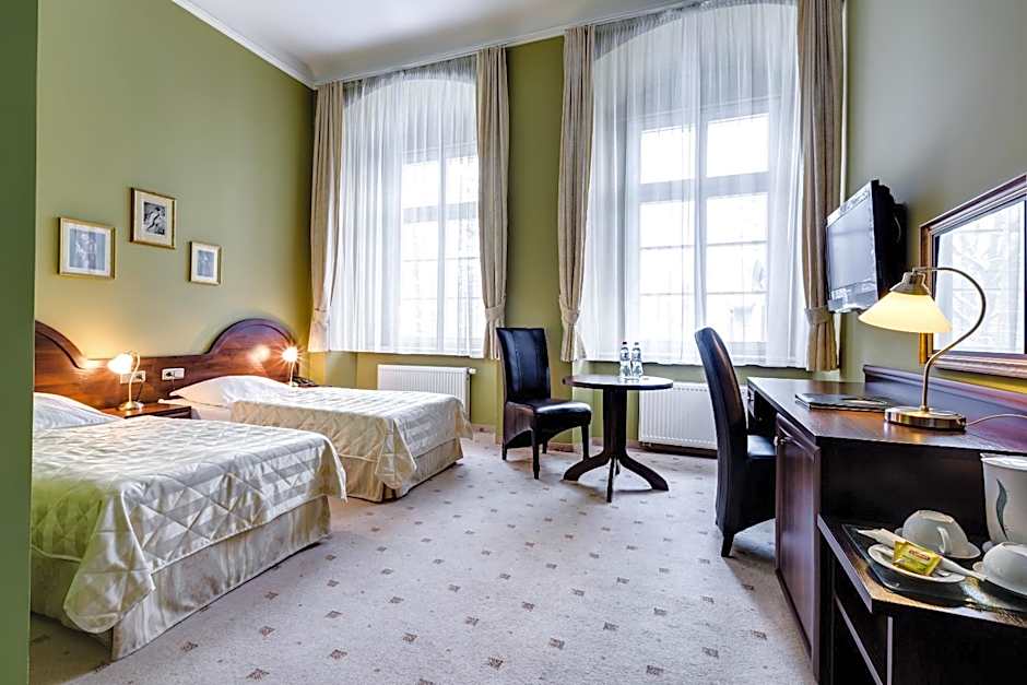 Pałac Spiż Miłków koło Karpacza