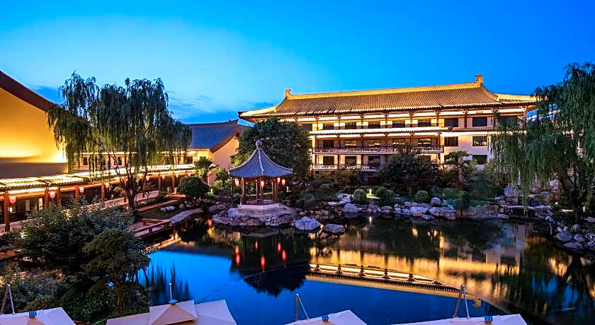 HUALUXE Xian Tanghua By IHG